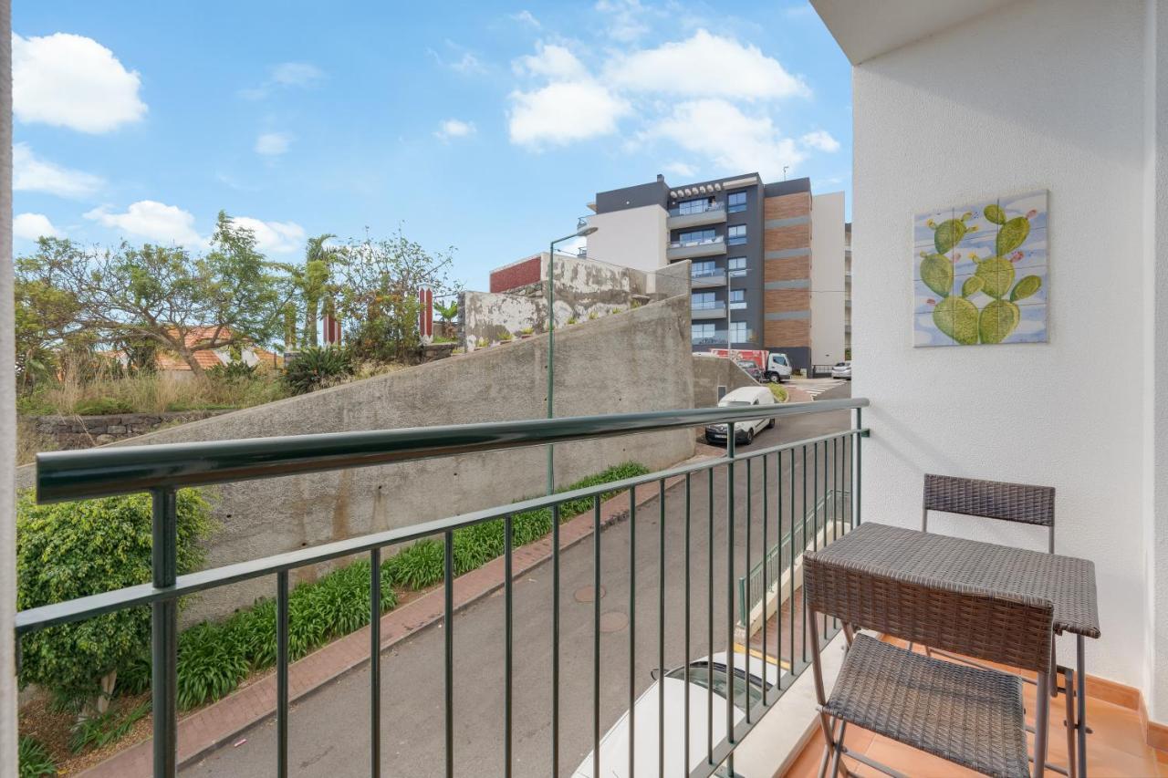 Alta Do Garajau II Apartment Caniço Екстериор снимка
